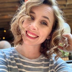 Meet your Posher, Rachel